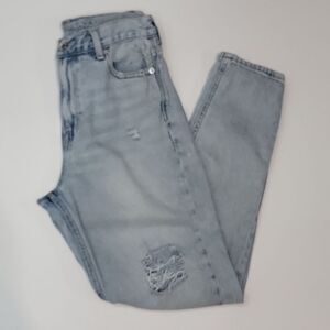 AMERICAN EAGLE Distressed Relaxed Jeans size 4